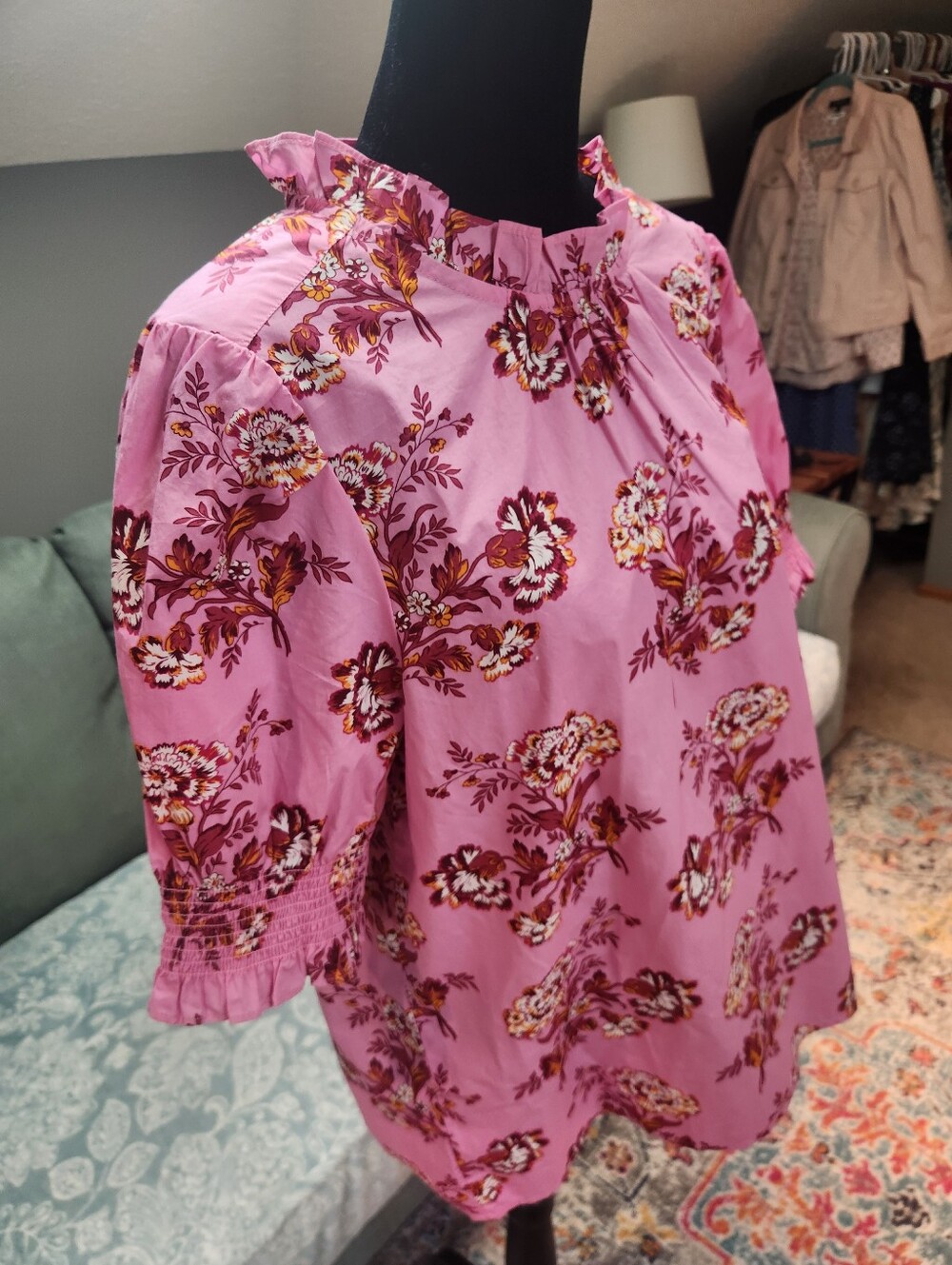 J Crew Pink Floral Ruffled Neck Short Sleeve Top Medium 100% Cotton Like New! - Picture 8 of 11